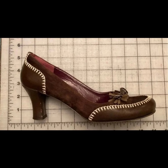 Via Spiga Brown Suede Pumps - Picture 3 of 9